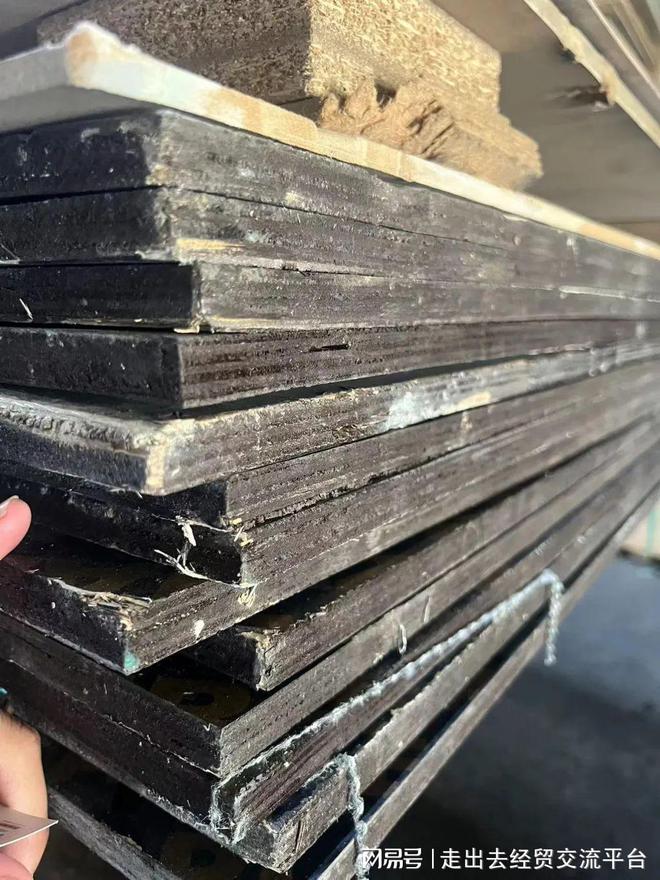 木材板材保温性能在改善室内空气质量方面有何作用